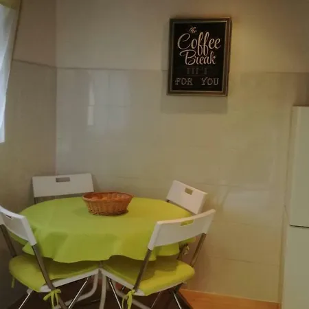 Casinha Da Paula * Loures